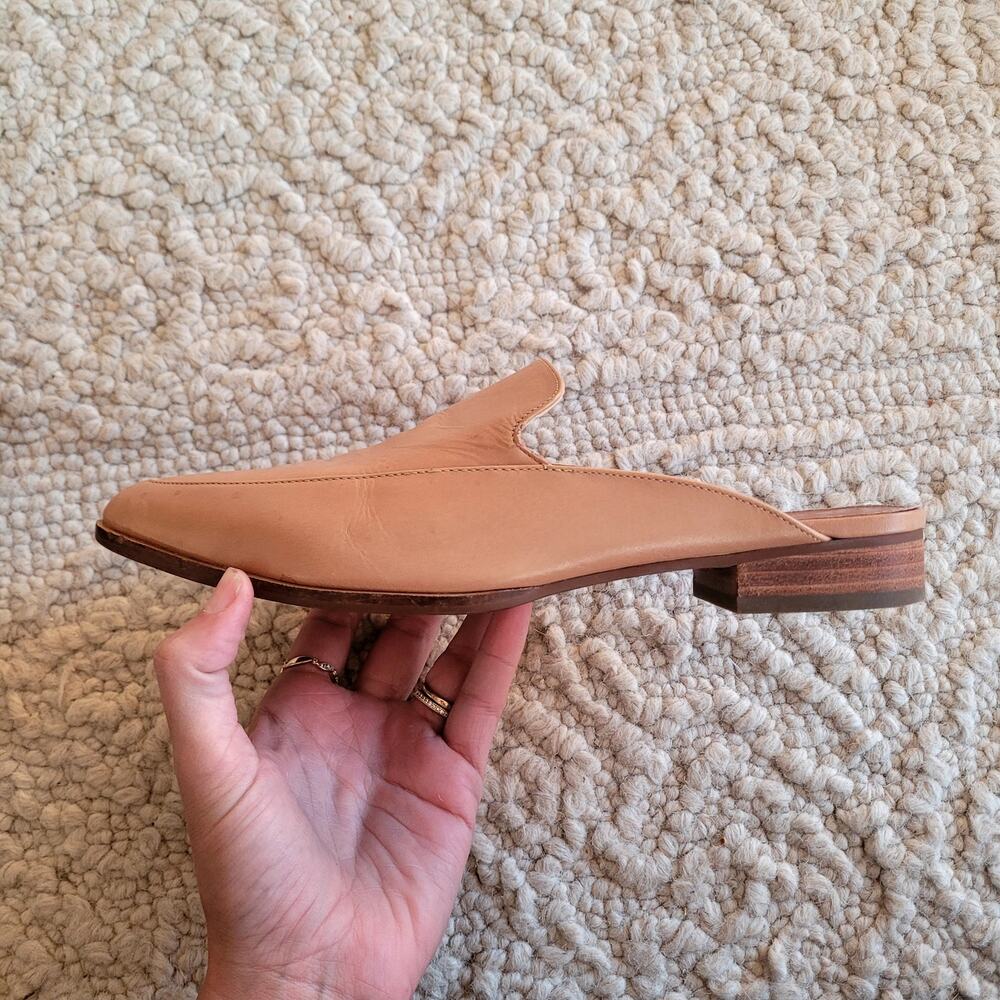 Halogen Leather Tan Pointed Toe Mules Sz 7.5